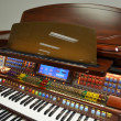 Lowrey A6000 Imperial - Organ Pianos
